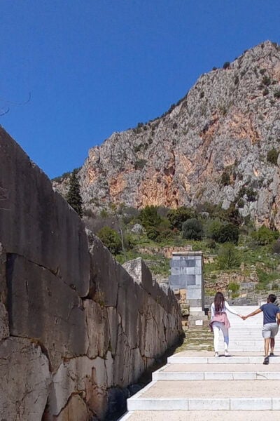 Delphi, Corycian Cave, and 300 Battlefield Private Tour - Thermopylae Battlefield Visit