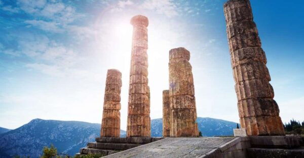 Delphi, Corycian Cave, and 300 Battlefield Private Tour - Frequently Asked Questions