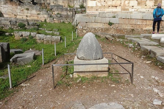 Delphi English Guided Tour With Transportation - Common Questions