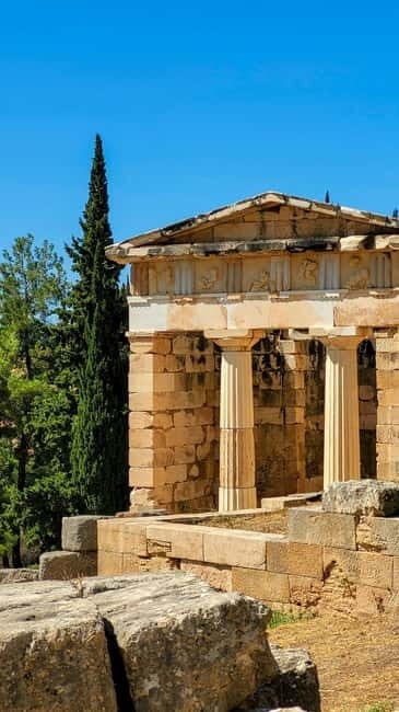 Delphi full Day tour, Osios Loukas and Arachova - Exploring Delphi: The Heart of Ancient Greece