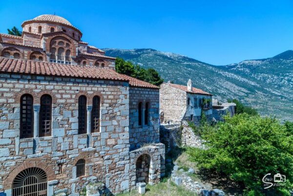 Delphi & Hosios Loukas Monastery Private Day Tour Plus Lunch - The Sum Up