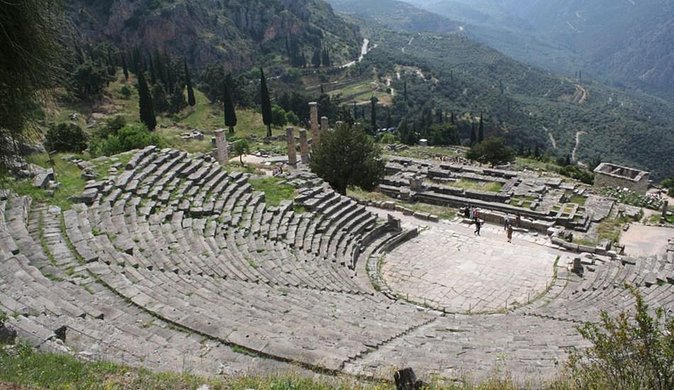 Delphi, Itea, Galaxidi Full Day Private Tour From Athens - Itea: Coastal Town and Port