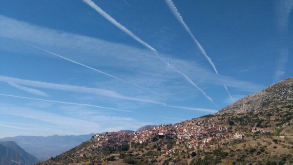 Delphi & Meteora 2-Day Private Tour With Great Lunch&Drinks - The Sum Up