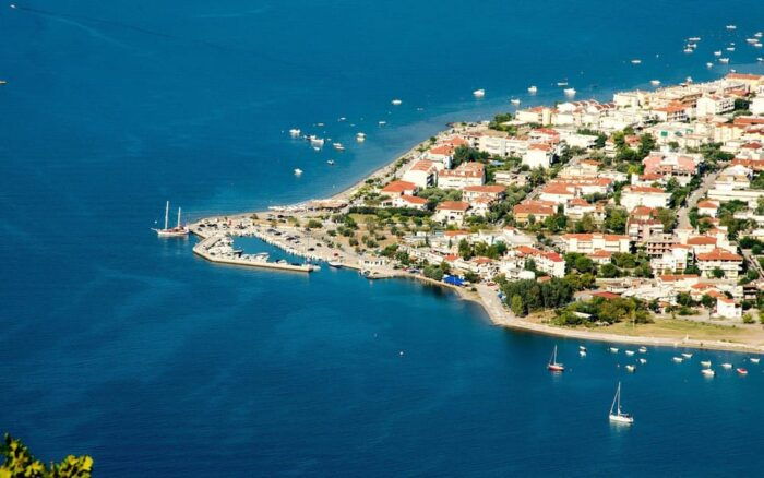 Delphi Oracle and Ancient Corinth day tour. - FAQs