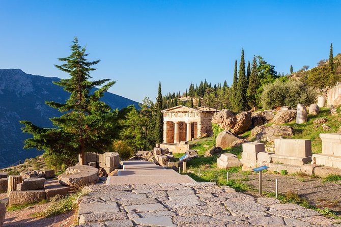 Delphi Private Day Trip: an Immersive Day Adventure at the Navel of the Earth - Reviews
