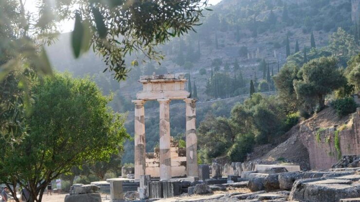 Delphi Private Full Day Tour With Mini Van - Pickup Arrangements and Vehicle Information