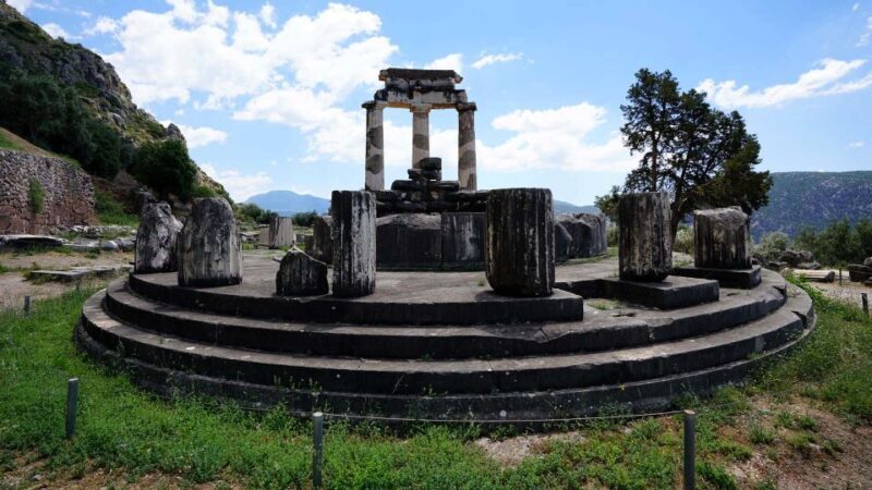 Delphi Self-guided Tour with 3D Models & Audio - Deep Dive into the Experience