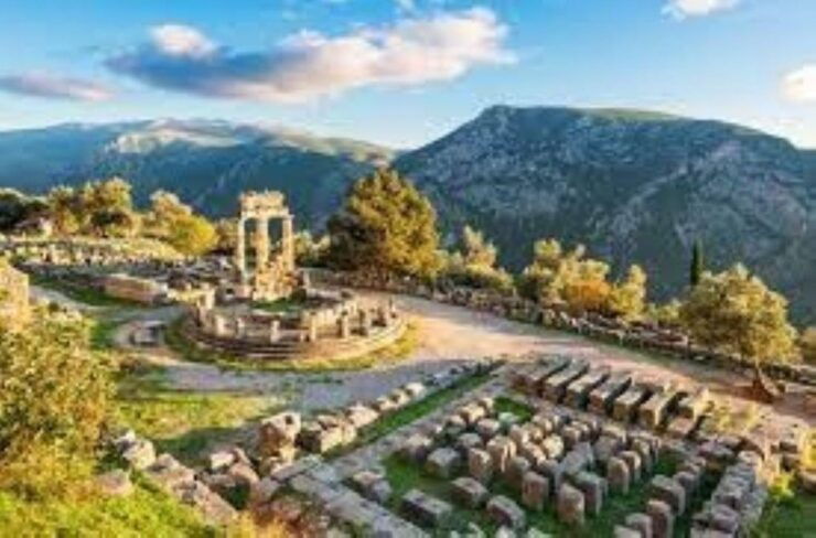 Delphi Tour Full-Day Trip - Experience at Delphi