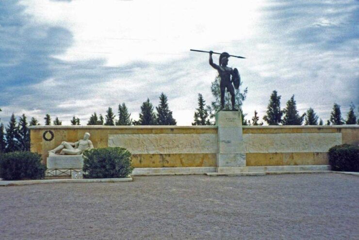 Delphi&Thermopylae Private Full Day Tour - Good To Know