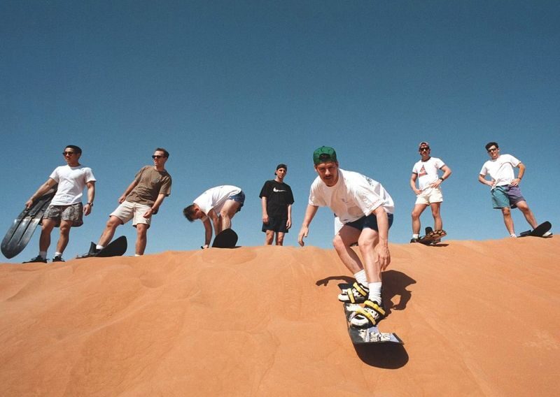 Deluxe Desert Safari Experience in Dubai - A short, lively ride over the red dunes