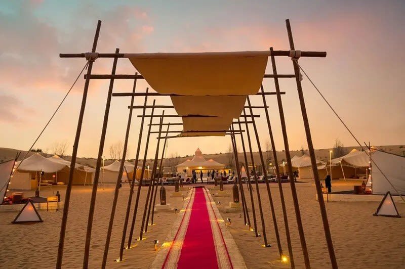 Deluxe Desert Safari Experience in Dubai - Should you book it?