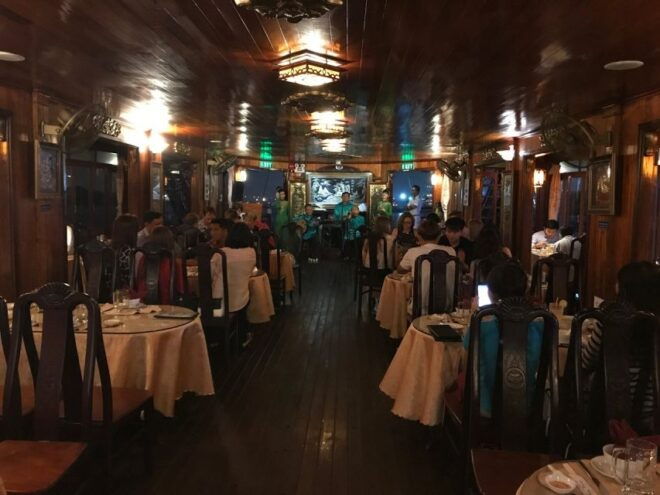 Deluxe Dining Cruise by DeluxeGroupTours - Reserve Now & Pay Later