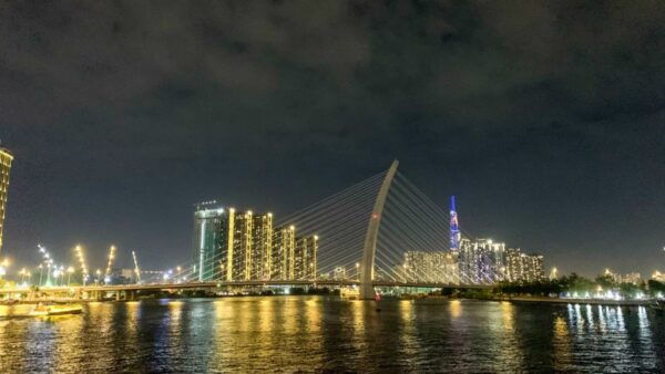 Deluxe Dining Cruise by DeluxeGroupTours - Common Questions