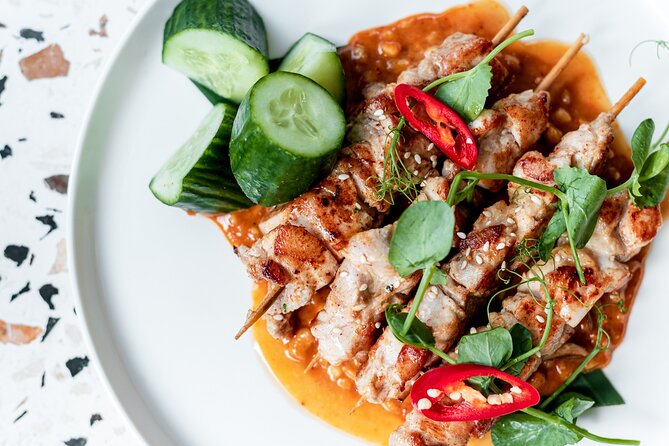 Deluxe Dinner Package by Luke Nguyen at Botanic House - Common Questions