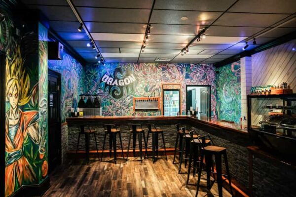 Deluxe Ghost Tour With Stop at Dragon Alt. Lounge! 21+ Only - Attire Recommendation