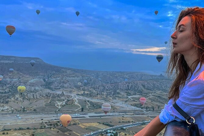 Deluxe Hot Air Balloon Tour in Cappadocia - Overview and Features