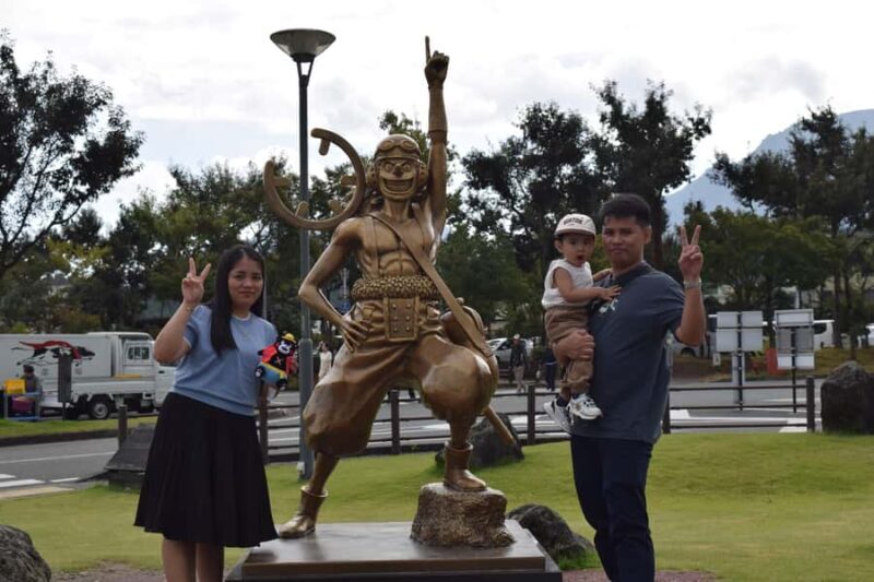 Deluxe Private Tour: Aso, One Piece Statues and Shrine Visit - Who Is This Tour Best For?