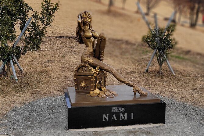 Deluxe Private Tour: Mt. Aso, One Piece Statues and Shrine Visit - Who Is This Tour Best Suited For?