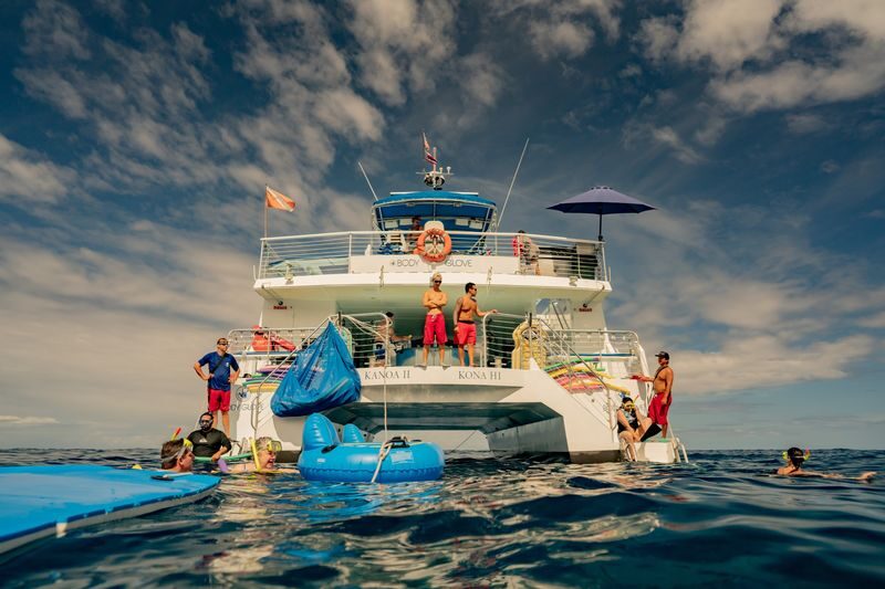 Deluxe Snorkeling & Dolphin Watching Experience in the Big Island - A morning on the water, with more than one way to enjoy it