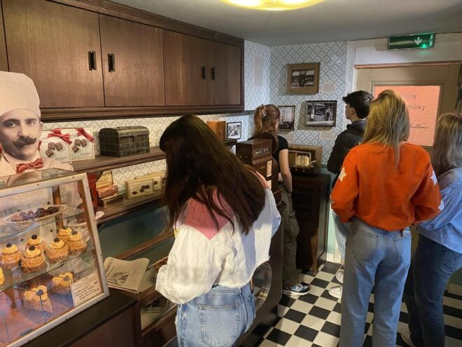 Den Bosch: Bossche Bollen Experience - Tasting the Iconic Pastry