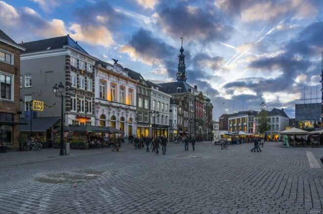 Den Bosch: Escape Tour - Self-Guided Citygame - Meeting Point and Instructions