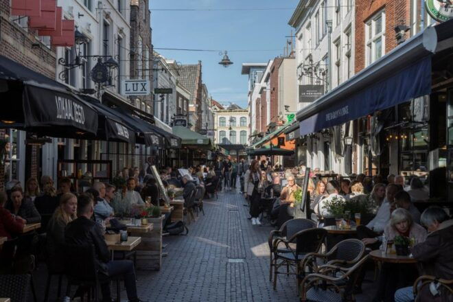 Den Bosch: Self-Guided City Walking Tour With Audio Guide - Full Description