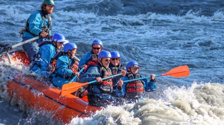 Denali, Alaska: Canyon Wave Raft Class III-IV Paddle/Oar - Good To Know