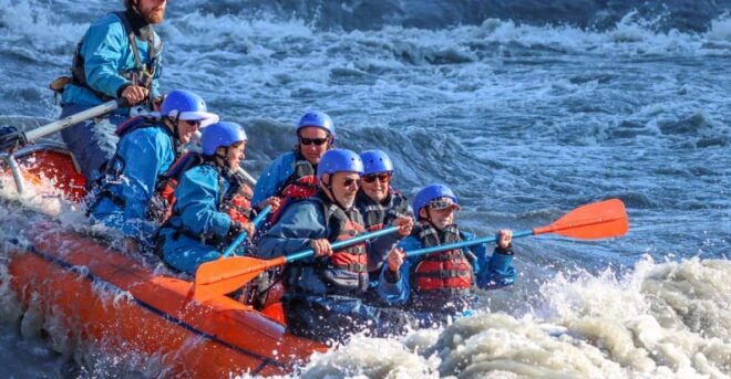 Denali, Alaska: Canyon Wave Raft Class III-IV Paddle/Oar - Preparation for the Trip
