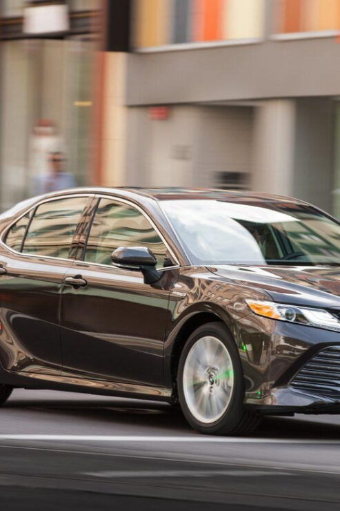 Denver: One Way Airport Transfer Service - Vehicle and Driver Details