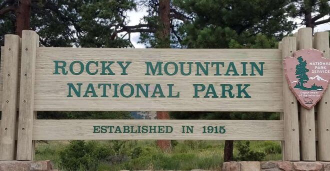 Denver: Rocky Mountain National Park Tour With Picnic Lunch - Selecting Participants and Date