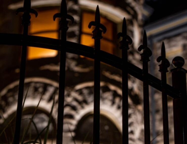 Denver: Terrors Boos and Booze Haunted Pub Crawl - Experience Highlights