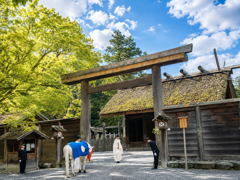 Departing from Nagoya - Ise Grand Shrine (Geku & Naiku) & Meoto Iwa One-Day Tour - Stroll through Edo-style old streets - Edo-style streets for a slower interlude