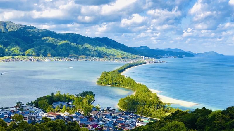 (Departing from Osaka/Kyoto) Kyoto by the Sea Day Trip: Amanohashidate, Ine Funaya, Ine Bay Boat Tour, Chionji Temple, Optional Tango Sea Train - What makes this day trip worthwhile