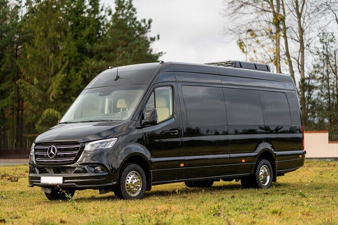 Departure by Sprinter from Milwaukee to Milwaukee Airport MKE - Practicalities and Considerations