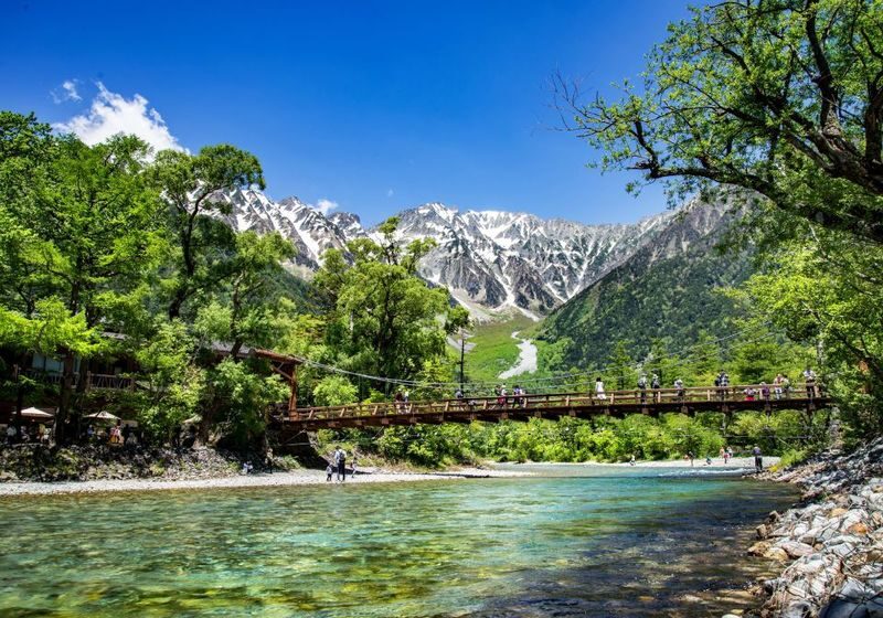 Departure from Nagano / Matsumoto: Kamikochi Secret Spot & Japanese Alps Adventure & Lake Suwa & Suwa Taisha Shrine Day Tour - A long day made easier by shared transport
