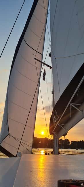 Departure from Quiberon Port Haliguen Sunset cruise - Good To Know