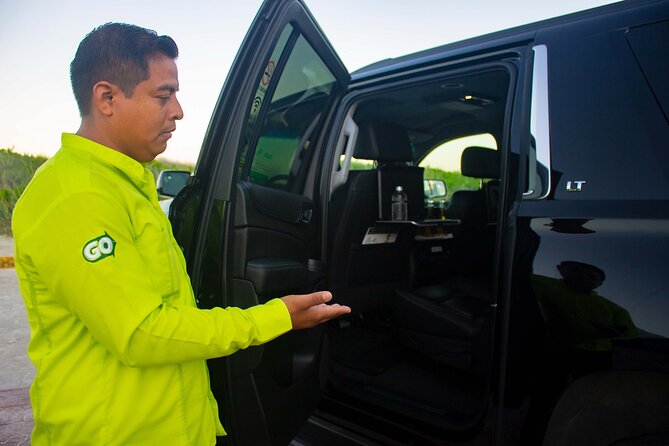 Departure in Luxury SUV From El Puerto De Chiquilá Holbox to Cancun Airport - Booking Confirmation
