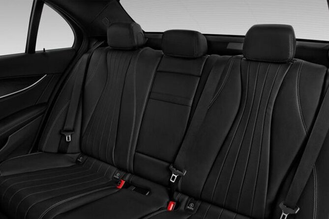 Departure Private Transfer Bruges City to Bruges Airport OST by Luxury Vehicle - Date, Traveler, and Transfer Details