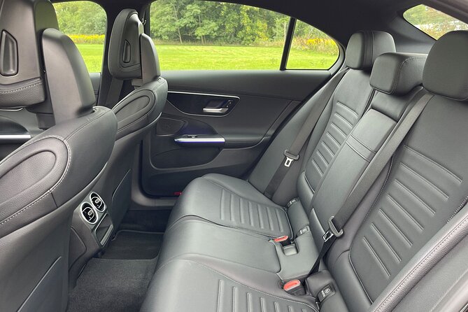 Departure Private Transfer From OSLo to OSLo Airport OSL by Business Car - Service Details