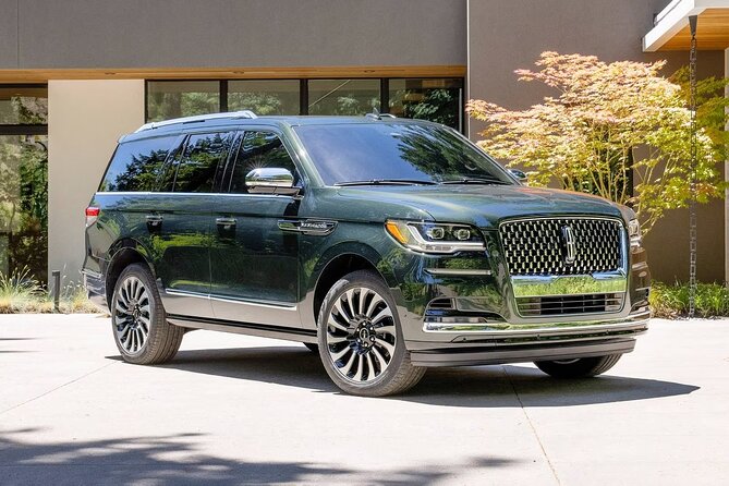 Departure Private Transfer From San Francisco City to OAKland Airport OAK by SUV - Service Details