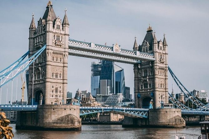 Departure Private Transfer: London to Gatwick Airport LGW in Business Car - Pricing and Terms & Conditions