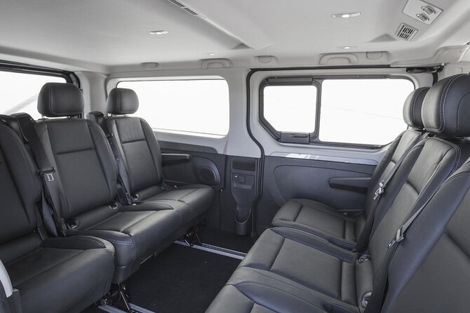 Departure Private Transfer Lourdes City to Lourdes Airport LDE by Business Van - Booking Confirmation