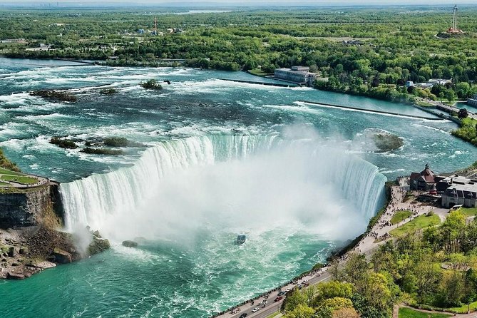 Departure Private Transfer: Niagara Falls to Toronto Airport YYZ in Luxury SUV - Additional Information