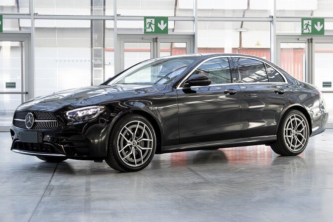 Departure Private Transfer Rome City to Fiumicino Airport FCO by Business Car - Drop-off and Pickup Details