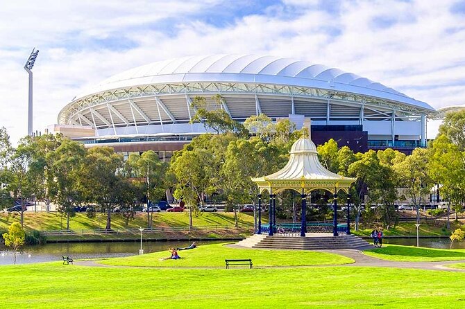 Departure Private Transfers: Adelaide to Adelaide Airport ADL in Luxury Van - Common Questions