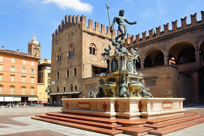 Departure Private Transfers: Bologna City to Bologna Airport BLQ in Luxury Van - Booking Information