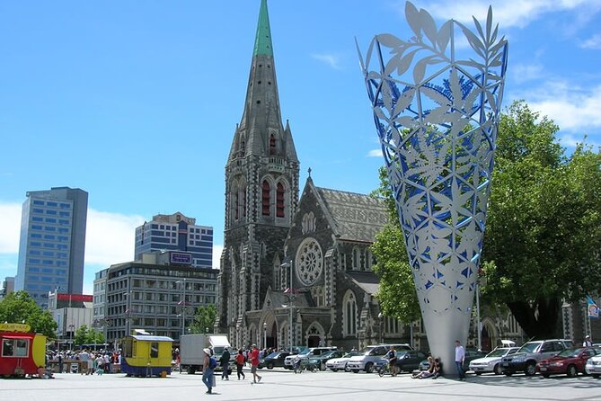 Departure Private Transfers From Christchurch to Airport CHC in Luxury Van - Wheelchair Accessibility Information
