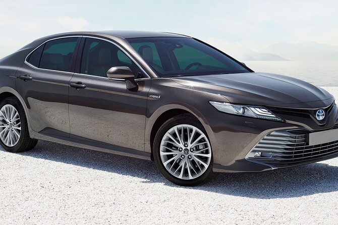Departure Private Transfers From Kobe City to Kobe Airport UKB in Business Car - Pricing and Terms