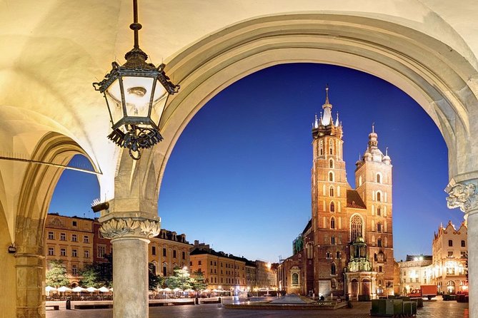 Departure Private Transfers From Krakow City to Krakow Airport KRK - Frequently Asked Questions
