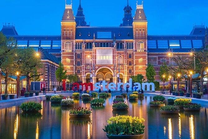 Departure Transfer From AMSterdam to Schiphol Airport AMS in Private Car/Van - Common Questions